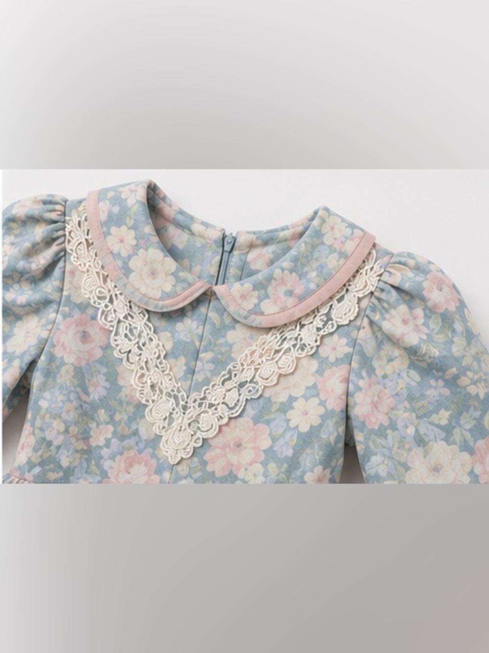 Floral Lace Collar Long-Sleeve Dress with Pink Bow - Kids - Picture 3 of 3